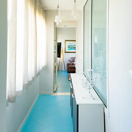 Lovealghero Stanze In Attico Vista Mare アパート アルゲーロ
