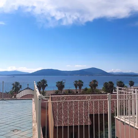 Apartmán Lovealghero Stanze In Attico Vista Mare