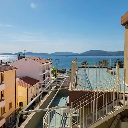 Lovealghero Stanze In Attico Vista Mare
