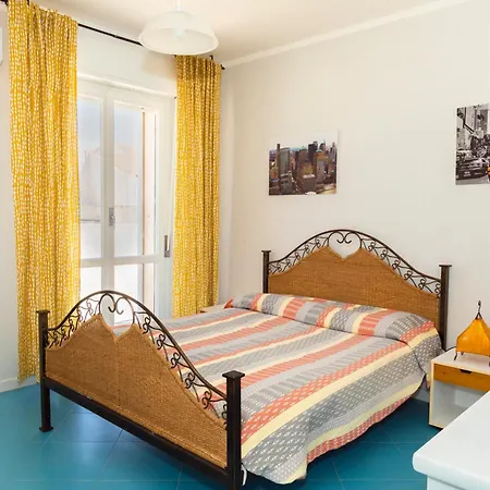 Apartmán Lovealghero Stanze In Attico Vista Mare