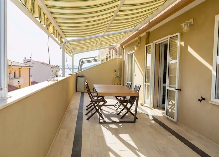 Lovealghero Stanze In Attico Vista Mare Apartment
