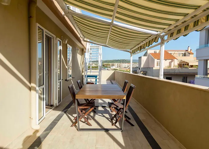 Apartment Lovealghero Stanze In Attico Vista Mare Alghero