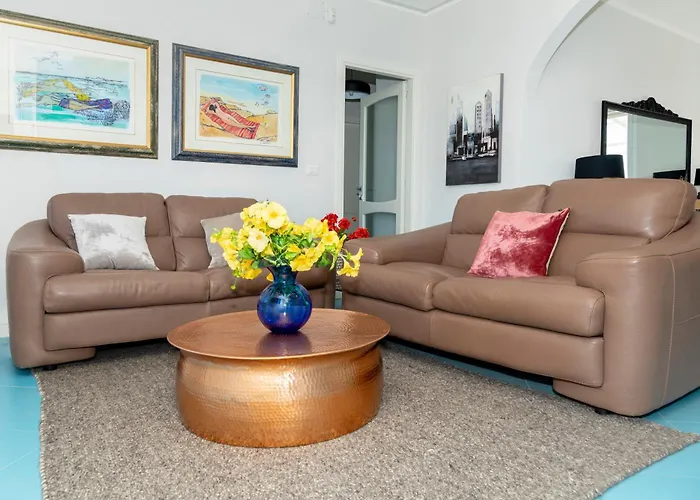 Apartment Lovealghero Stanze In Attico Vista Mare Alghero